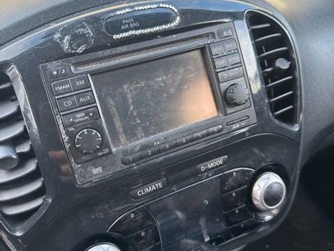 Used 2013 Nissan Juke SL w/ Midnight Edition image 14