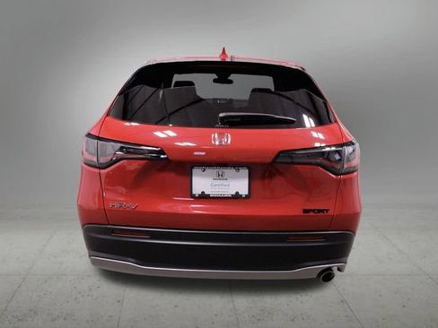 Used 2023 Honda HR-V Sport image 5