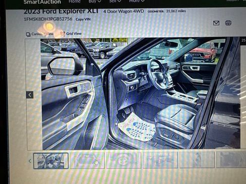 Used 2023 Ford Explorer XLT w/ Equipment Group 202A AWD/4WD image 15