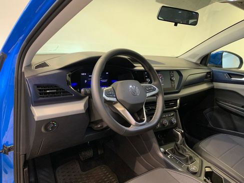 Used 2022 Volkswagen Taos SE image 16