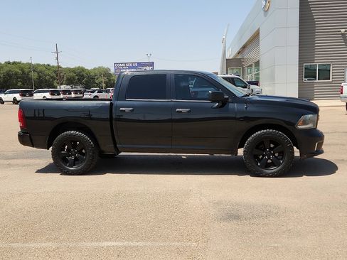 Used 2015 RAM 1500 Express AWD/4WD image 5