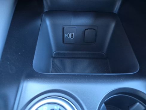 New 2026 Ford Explorer Active image 31