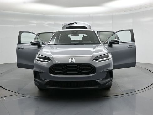 Used 2024 Honda HR-V Sport image 31