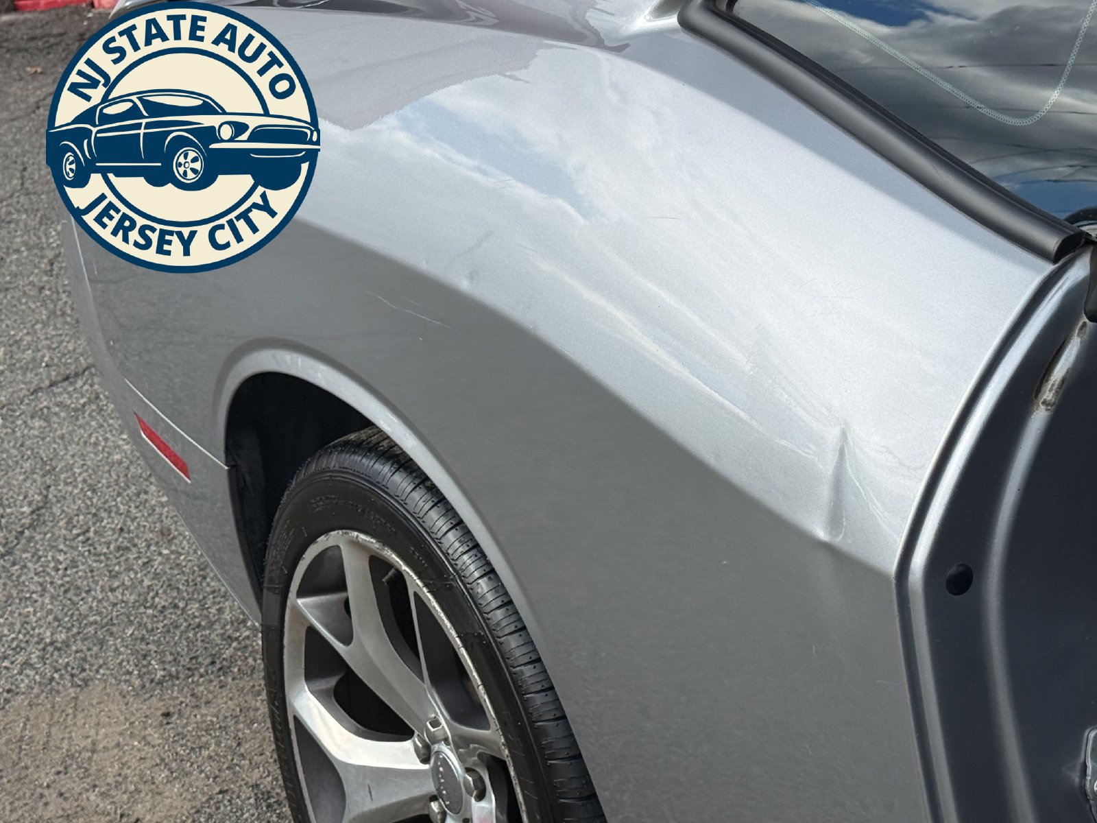 Used 2015 Dodge Challenger SXT Plus RWD image 48