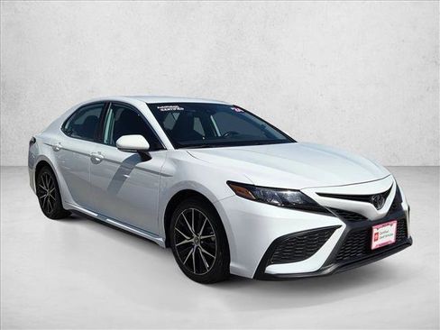 Certified 2024 Toyota Camry SE w/ Blackout Package (TMS) FWD image 3