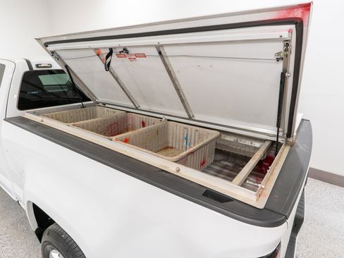 Used 2022 Chevrolet Colorado LT w/ Fleet Safety Package RWD image 13