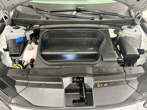 Used 2024 Hyundai Ioniq 6 SEL AWD/4WD image 35