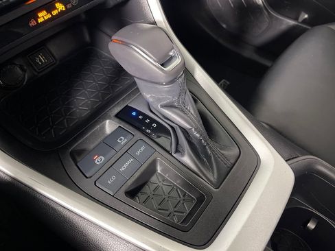 Certified 2023 Toyota RAV4 XLE Premium image 22