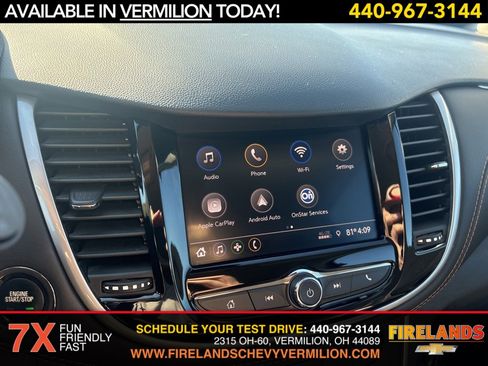 Certified 2022 Chevrolet Trax LT w/ LT Convenience Package image 17