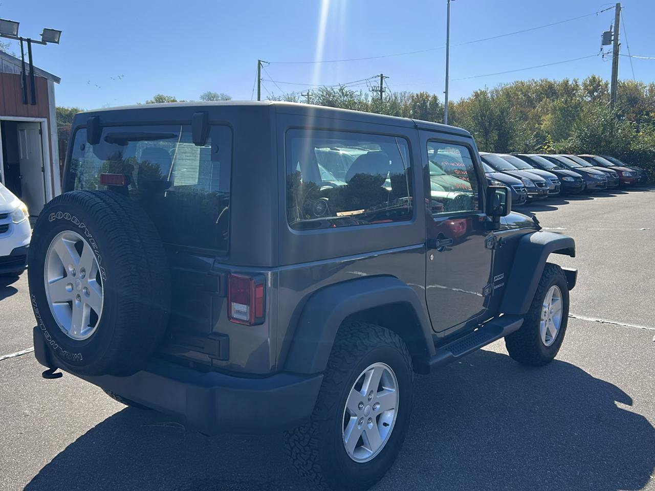 Used 2017 Jeep Wrangler Sport w/ Quick Order Package 24S AWD/4WD image 5