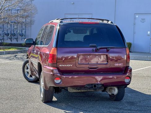 Used 2007 GMC Envoy SLE AWD/4WD image 9