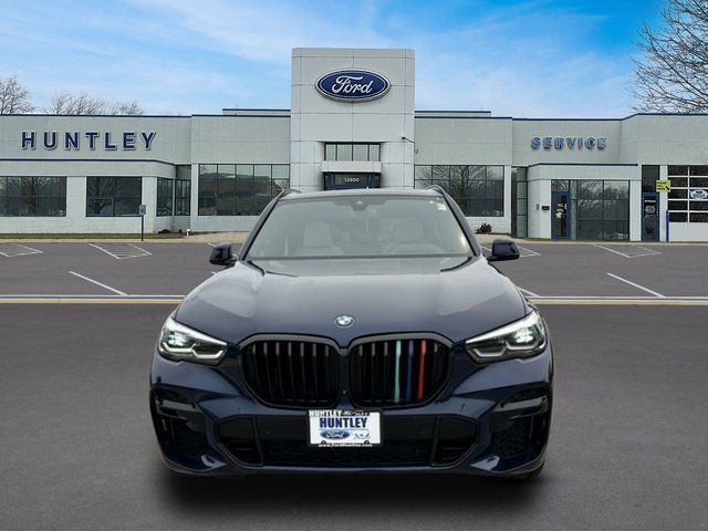 Used 2022 BMW X5 M50i AWD/4WD image 3