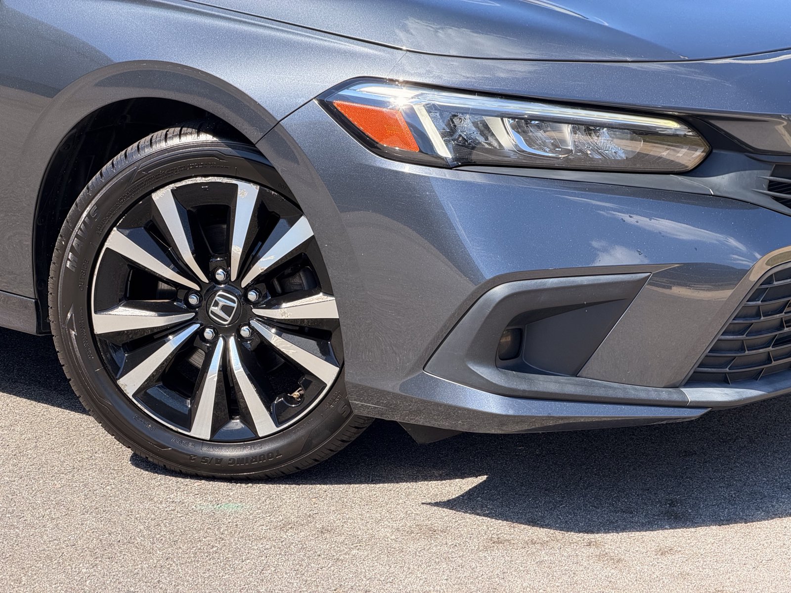 Used 2022 Honda Civic EX image 3