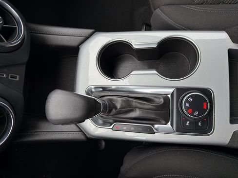 Used 2022 Chevrolet Blazer LT image 22