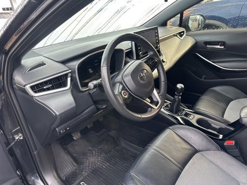 Used 2022 Toyota Corolla XSE image 9