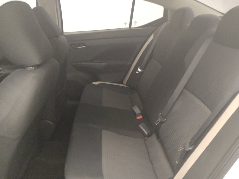 Used 2021 Nissan Versa SV FWD image 18