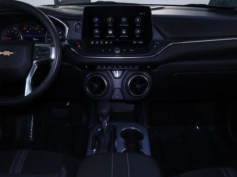 Used 2024 Chevrolet Blazer LT image 17