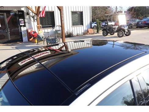 Used 2015 Mercedes-Benz C 300 Sedan image 43