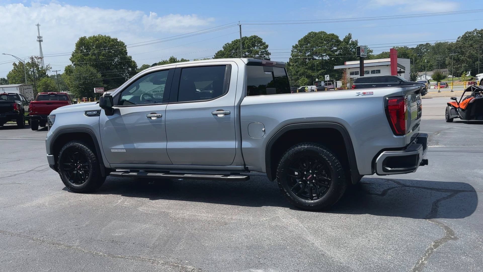 Used 2026 GMC Sierra 1500 Elevation w/ Elevation Premium Package AWD/4WD image 6