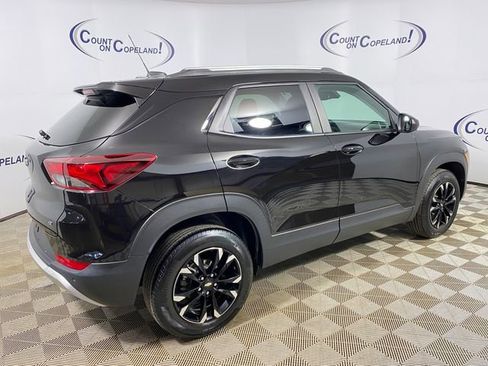 Certified 2022 Chevrolet TrailBlazer LT w/ Convenience Package image 6