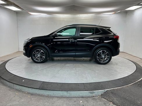 Used 2023 Buick Encore GX Select image 2