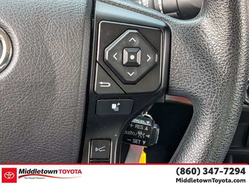 Certified 2022 Toyota Tacoma SR AWD/4WD image 20