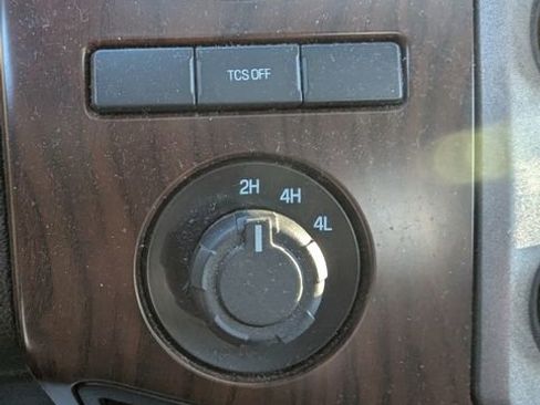 Used 2014 Ford F350 Lariat w/ Lariat Ultimate Package image 25