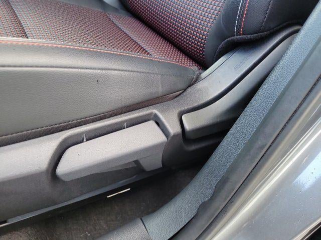 Used 2025 Nissan Kicks SR FWD image 12