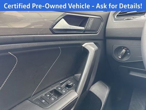 Certified 2023 Volkswagen Tiguan SE w/ Panoramic Sunroof Package AWD/4WD image 13