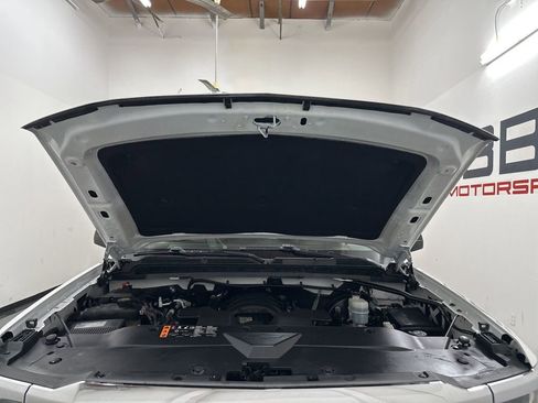 Used 2018 Chevrolet Silverado 1500 W/T w/ WT Convenience Package image 5