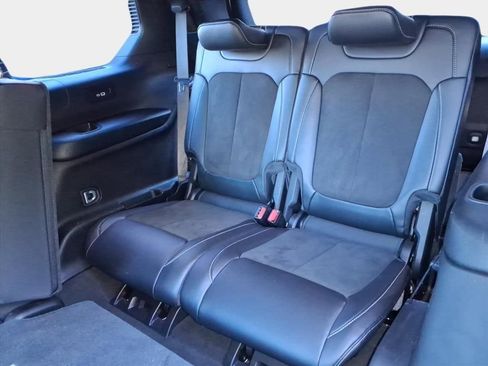 Used 2023 Jeep Grand Cherokee L Altitude image 13