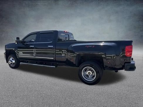Used 2019 Chevrolet Silverado 3500 High Country AWD/4WD image 10