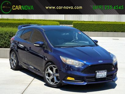 Used 2017 Ford Focus ST