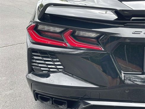 Used 2023 Chevrolet Corvette Stingray Premium Conv w/ Z51 Performance Package image 37