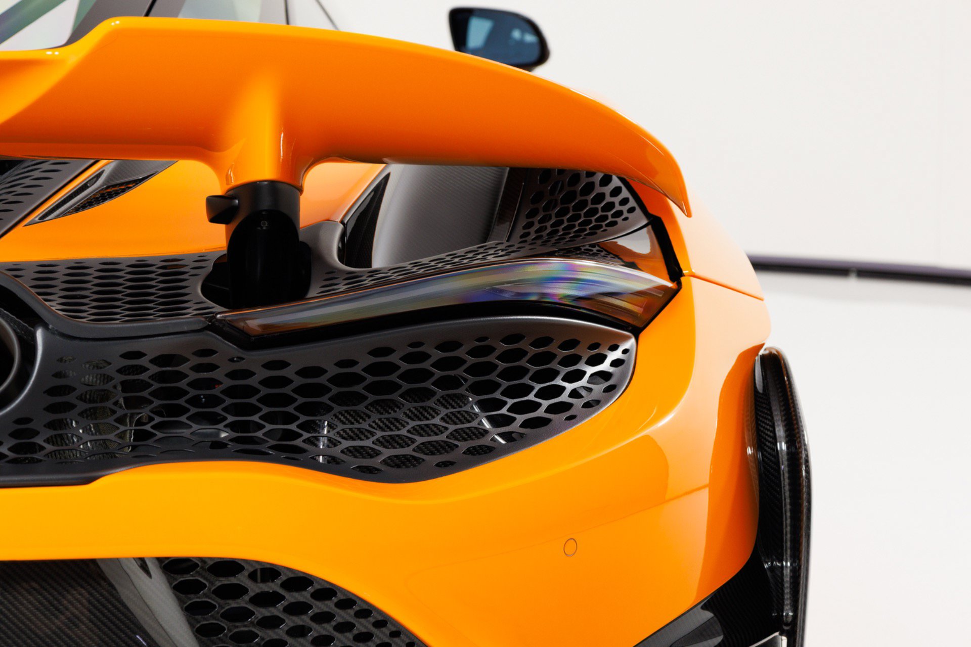 Used 2021 McLaren 765LT RWD image 86