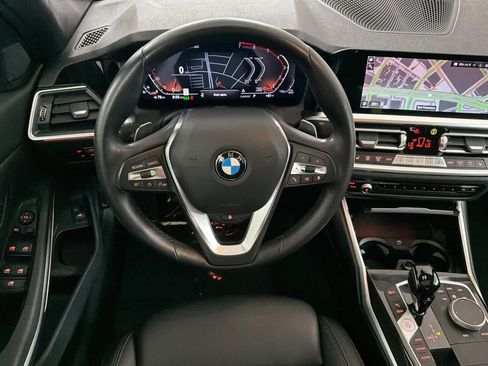 Used 2022 BMW 330i Sedan w/ Premium Package 2 RWD image 14