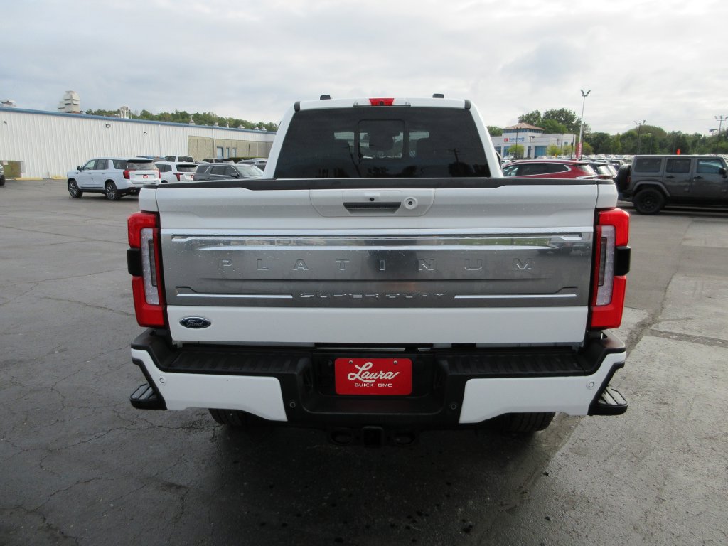 Used 2024 Ford F350 Platinum w/ Tremor Off-Road Package AWD/4WD image 7