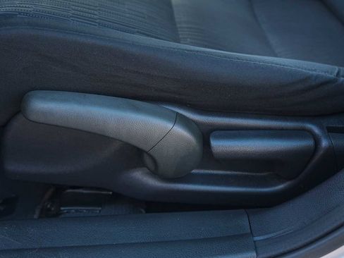 Used 2012 Honda Accord LX image 12