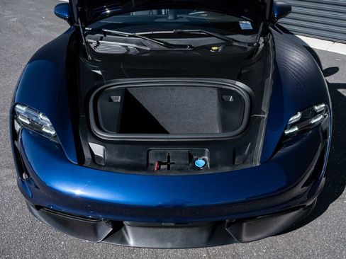 Used 2020 Porsche Taycan Turbo S image 36