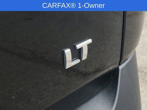 Certified 2023 Chevrolet Traverse LT w/ LPO, Floor Liner Package AWD/4WD image 8
