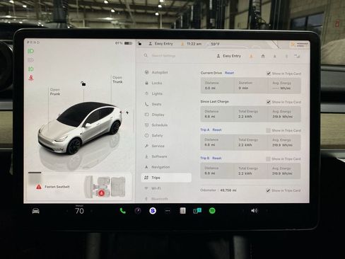 Used 2023 Tesla Model Y Long Range image 13