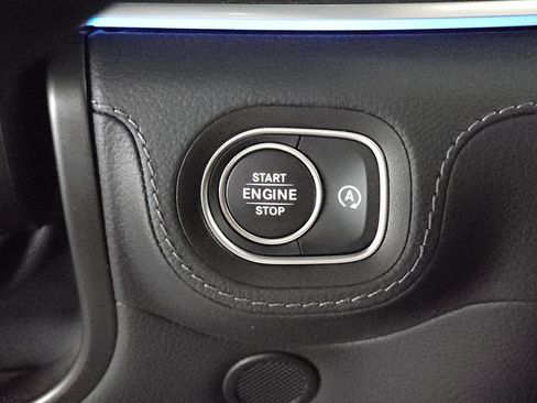 Certified 2026 Mercedes-Benz GLE 450 4MATIC image 17