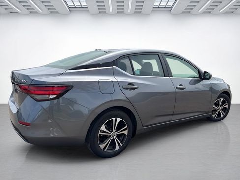 Used 2022 Nissan Sentra SV FWD image 6
