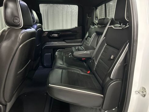 Used 2023 GMC Sierra 1500 AT4X image 24