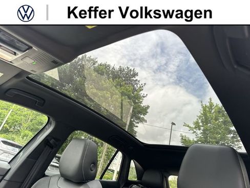 New 2025 Volkswagen ID.4 Pro S Plus AWD/4WD image 24