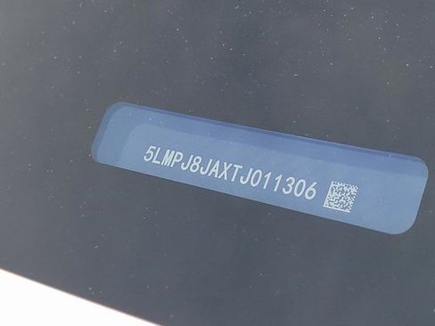 New 2026 Lincoln Nautilus Premier w/ Jet Appearance Package image 13