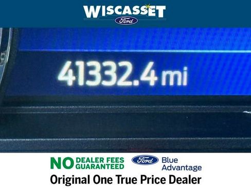 Certified 2022 Ford Explorer XLT w/ Equipment Group 202A image 19