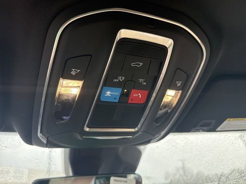 New 2025 Jeep Grand Cherokee L Limited w/ Black Appearance Package image 49