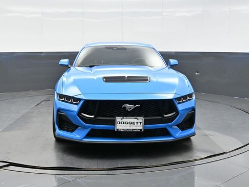 Used 2024 Ford Mustang GT RWD image 13