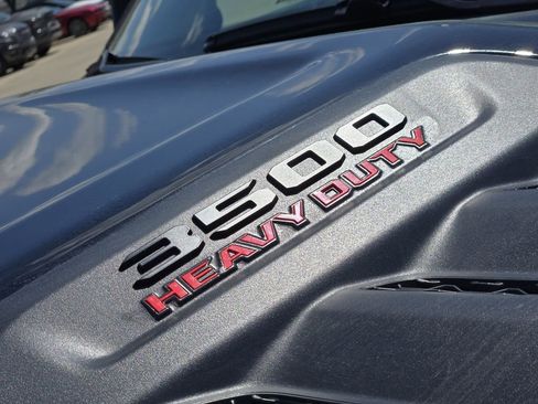 New 2026 RAM 3500 Limited AWD/4WD image 7